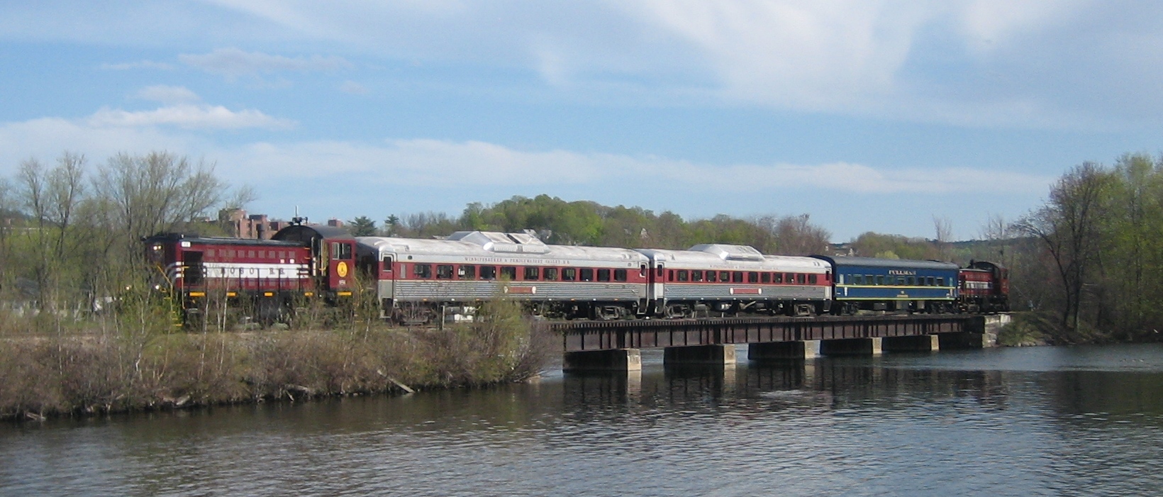 Winnipesaukee Scenic train